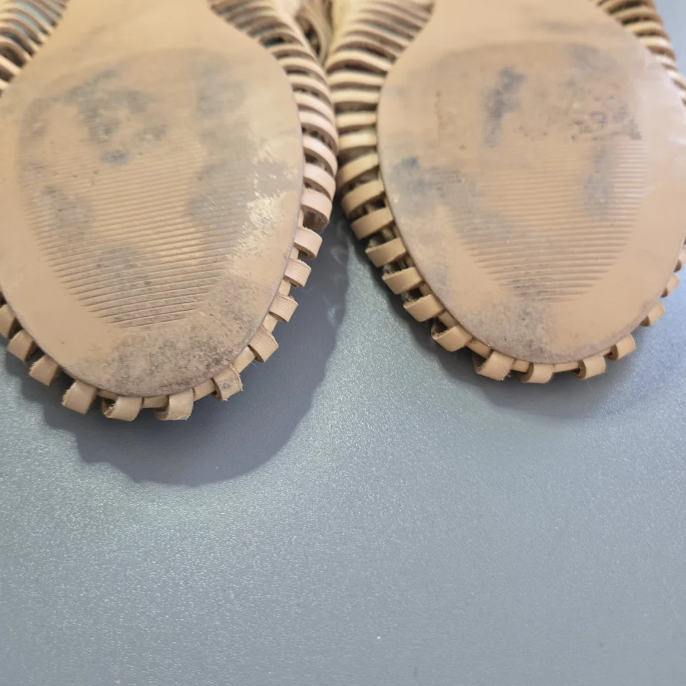 Pilcro Beige Woven Mules - Picture 15 of 15